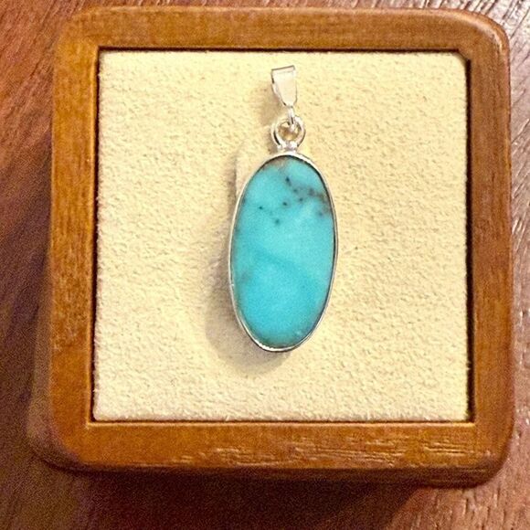 Turquoise Necklace Pendant Southwest Artisan Made Oval Framed Sterling Silver - Picture 1 of 5